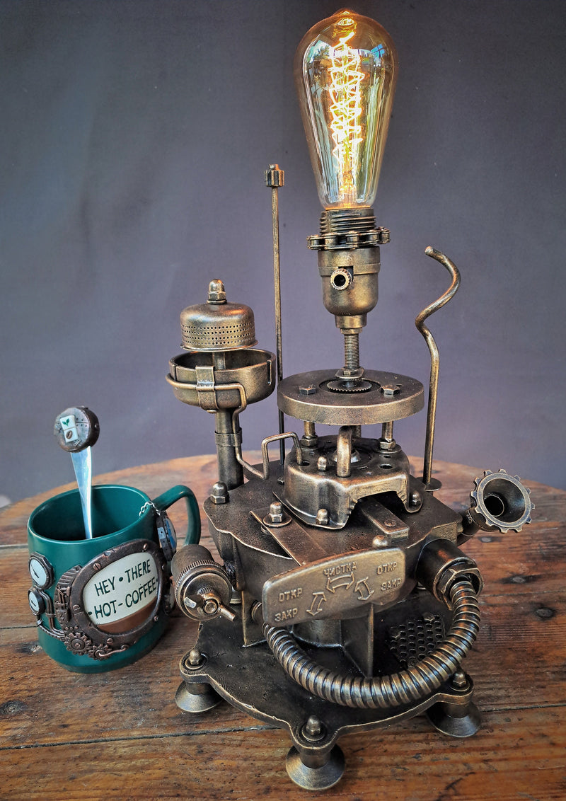 Steampunk table lamp with Edison's bulb - Handmade - Artist collection