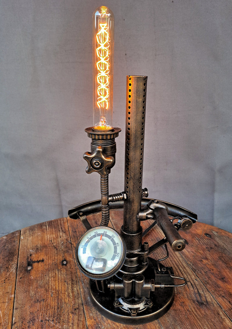 Steampunk table lamp - Handmade - Artist collection