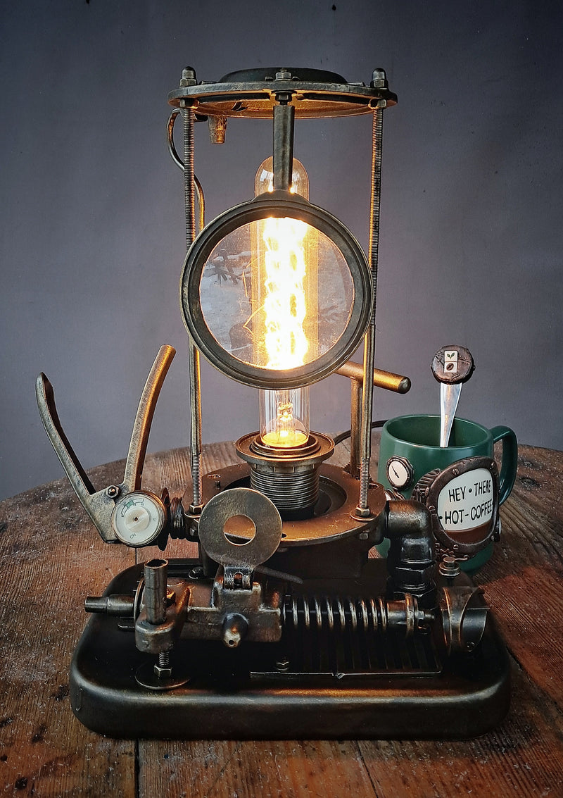 Steampunk table lamp - Handmade